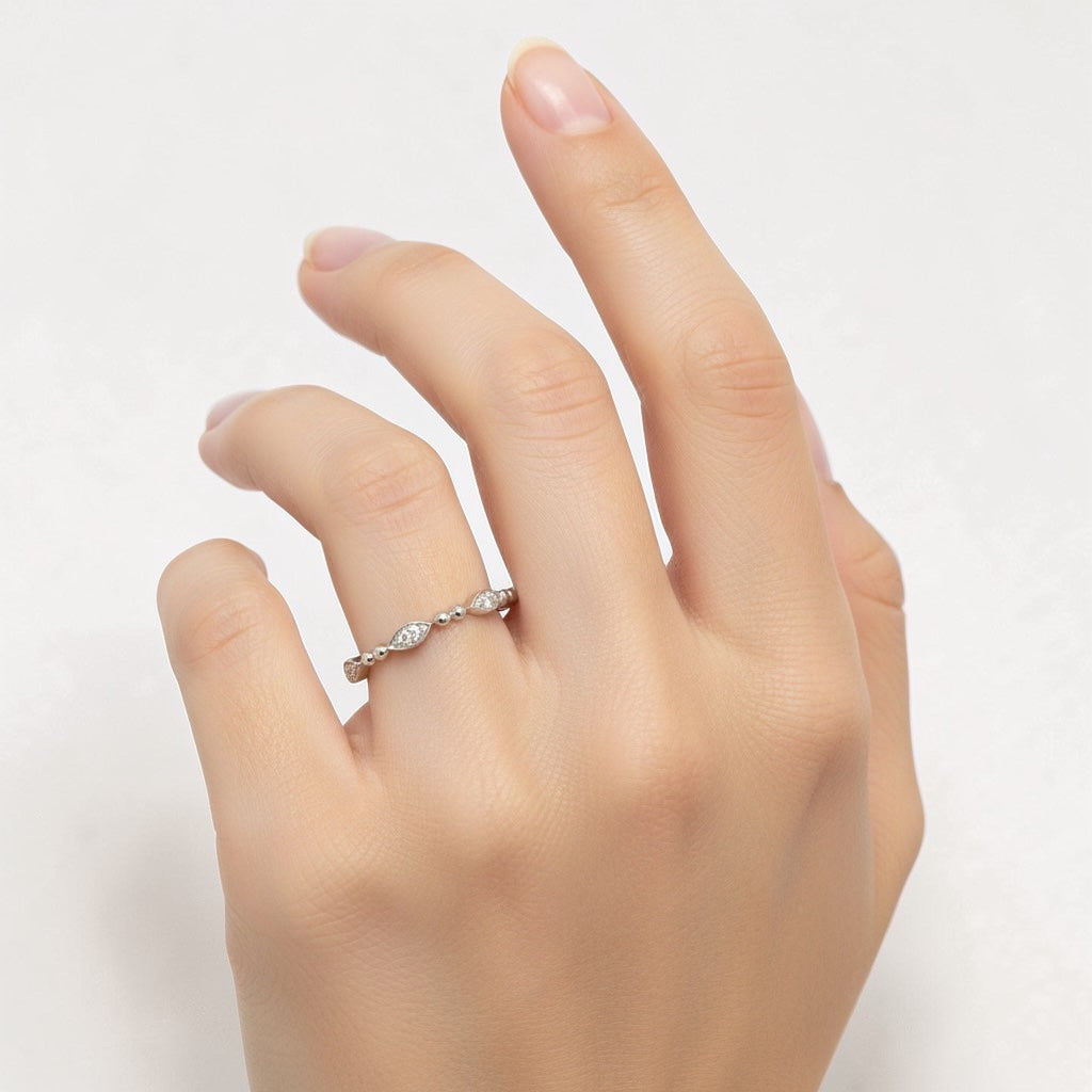 10K Beaded Diamond Band