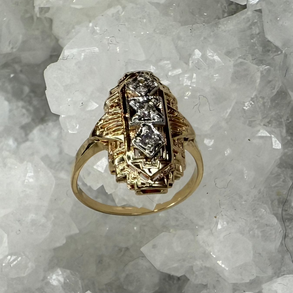 Estate Art-Deco Diamond Ring