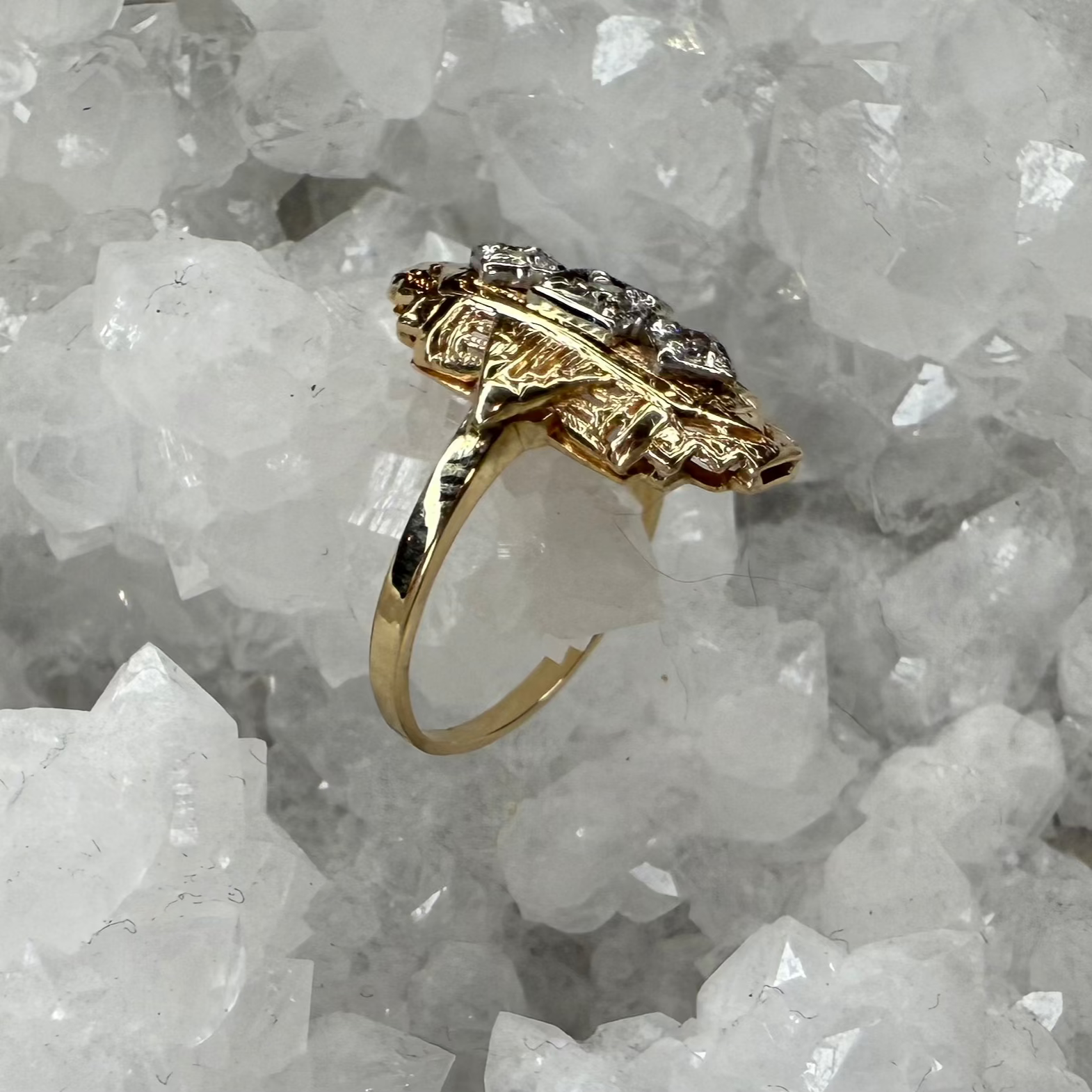 Estate Art-Deco Diamond Ring