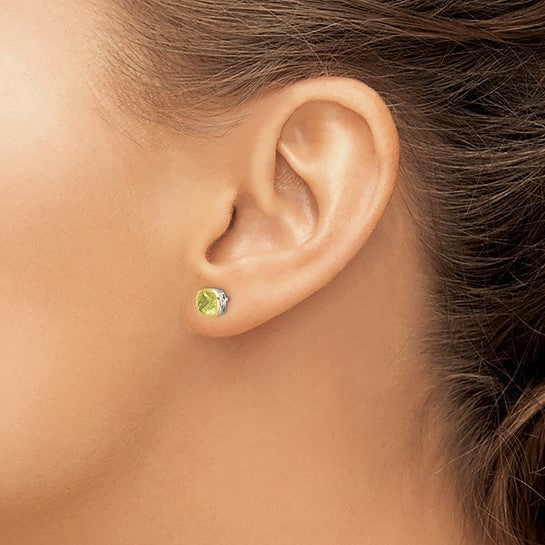 14KY & Sterling Silver Peridot Earrings