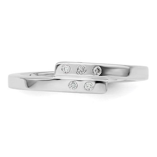 Crossover Diamond Ring
