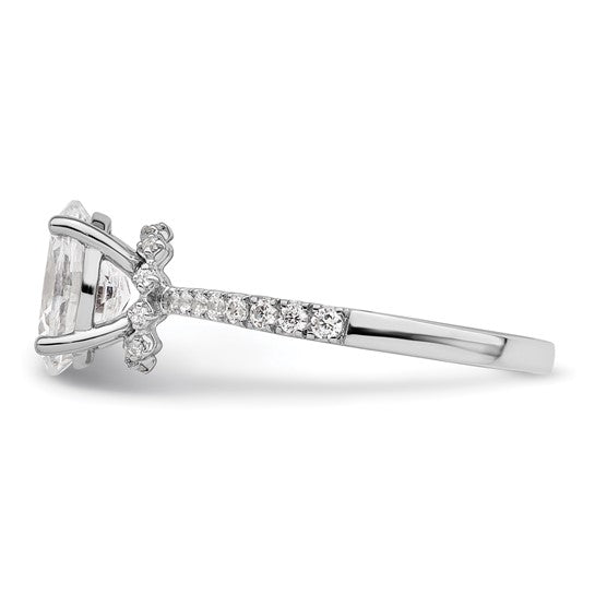 14KW Oval Diamond Engagement Ring w/Diamond Collar